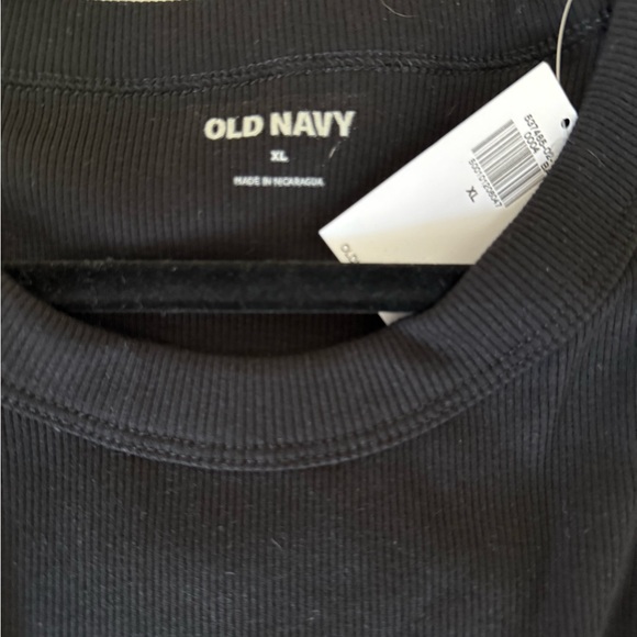 Old Navy Women's Tank Tops - Black, White, and Pink - Picture 5 of 5